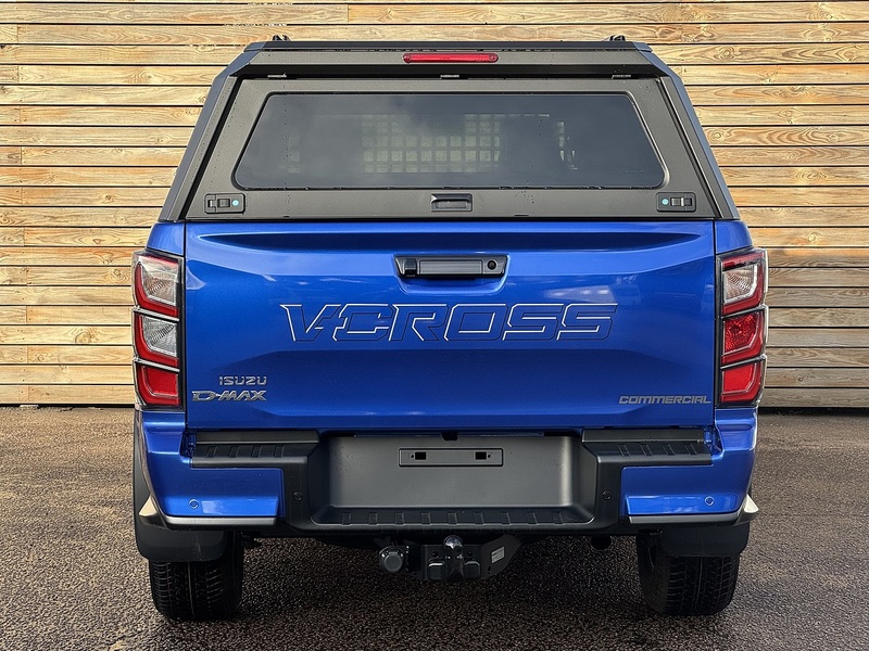 Isuzu D-Max V-Cross Dcb Commercial - N835