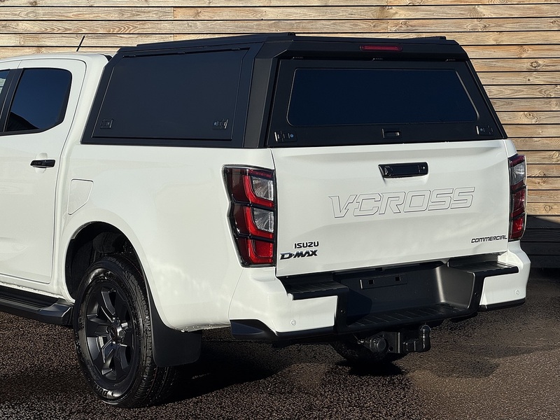 Isuzu D-Max V-Cross Dcb Commercial - U8843