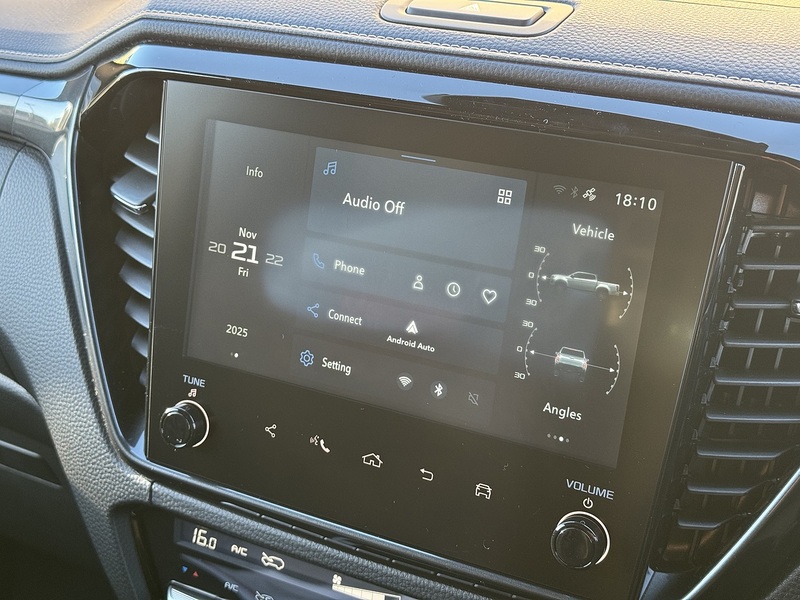 Isuzu D-Max V-Cross Dcb Commercial - U8843