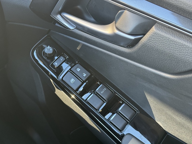 Isuzu D-Max V-Cross Dcb Commercial - U8843