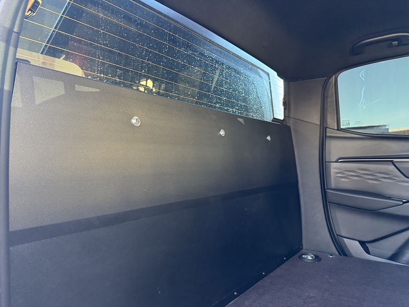 Isuzu D-Max V-Cross Dcb Commercial - U8843