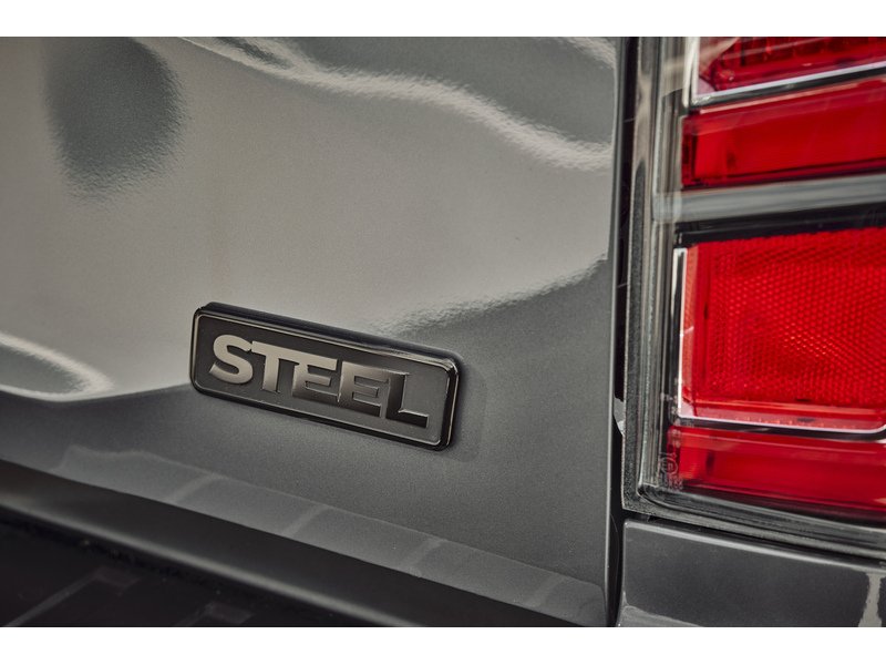 Isuzu D-Max V-Cross STEEL Auto - N856