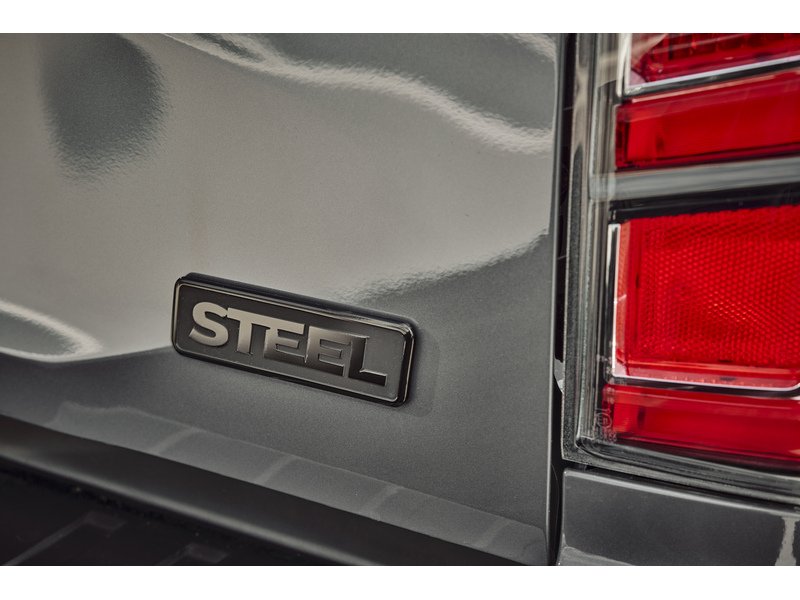 Isuzu D-Max V-Cross STEEL Auto - N856