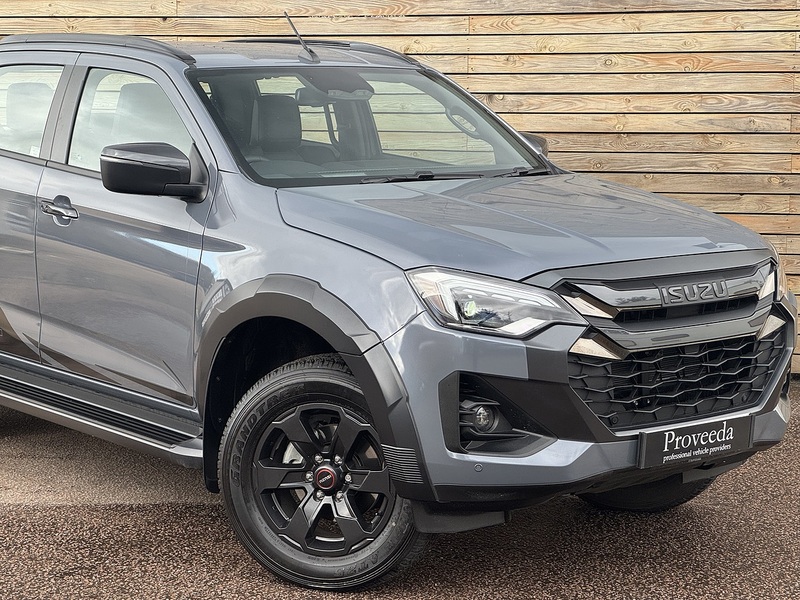 Isuzu D-Max V-Cross STEEL Auto - N856