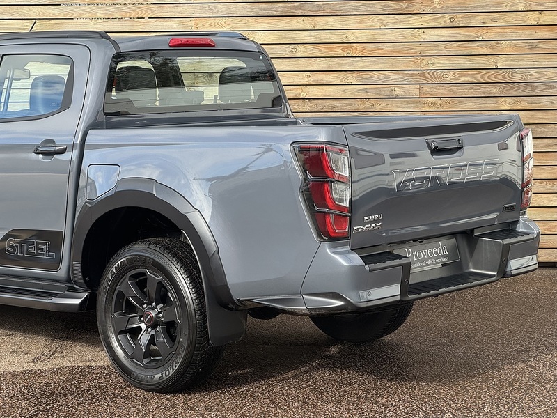 Isuzu D-Max V-Cross STEEL Auto - N856