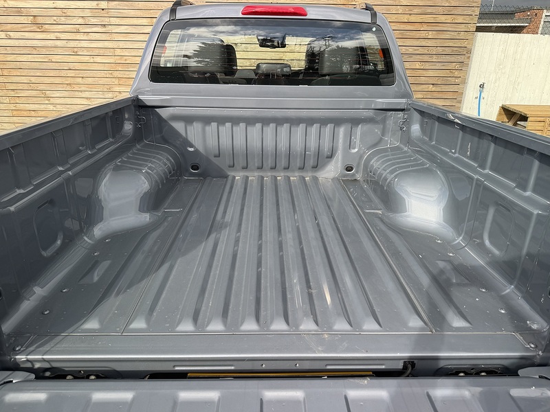 Isuzu D-Max V-Cross STEEL Auto - N856