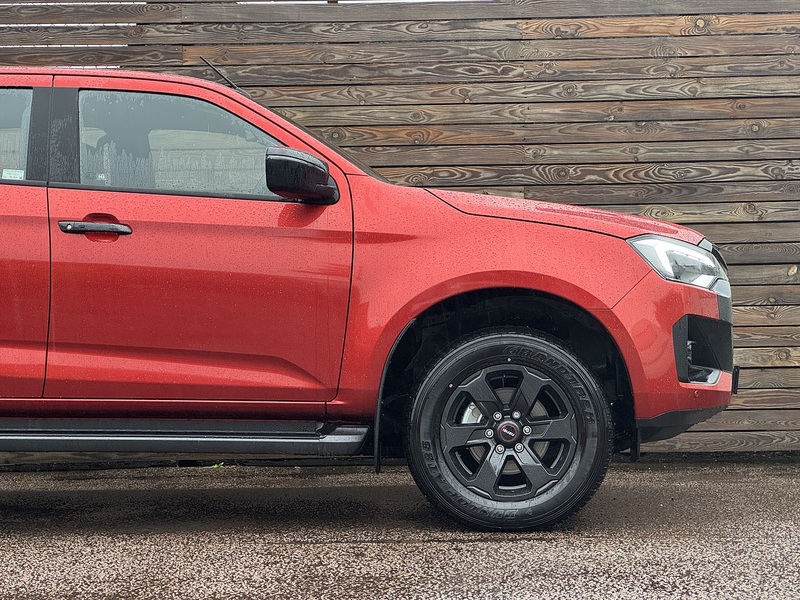 Isuzu D-Max V-Cross Dcb - N858