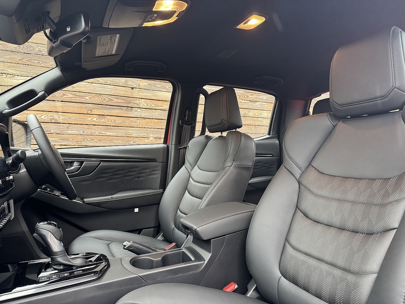 Isuzu D-Max V-Cross Dcb - N858