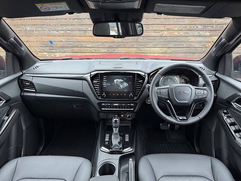 Isuzu D-Max V-Cross Dcb - N858