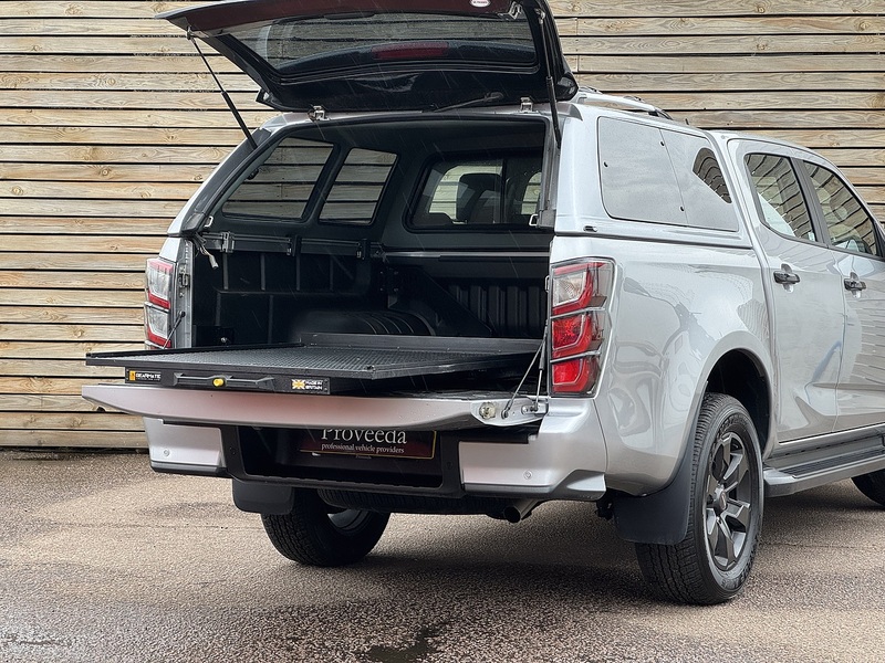 Isuzu D-Max V-Cross Dcb - N861