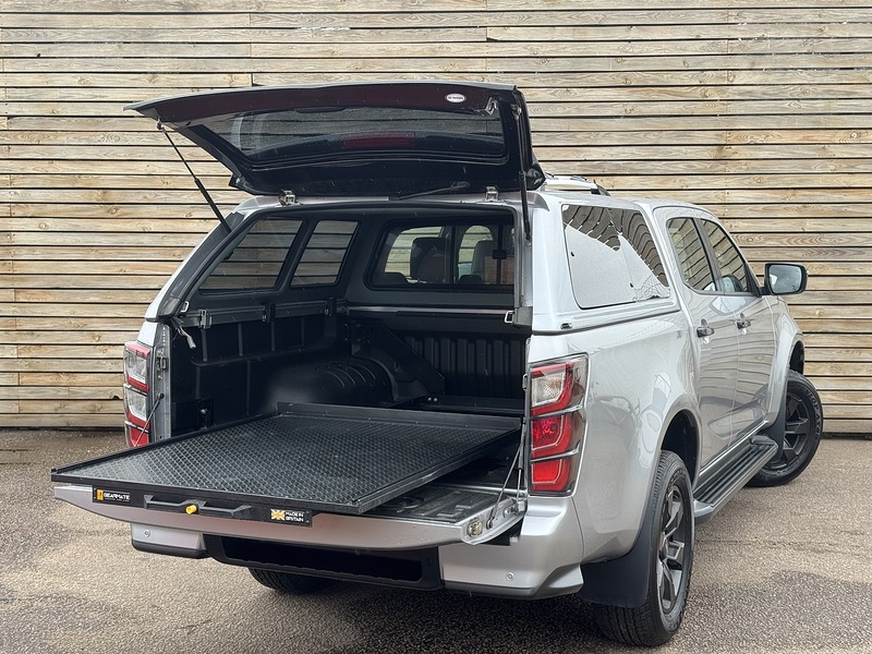 Isuzu D-Max V-Cross Dcb - N861