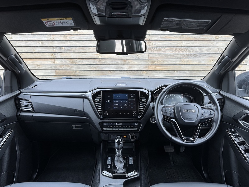 Isuzu D-Max V-Cross Dcb - N861