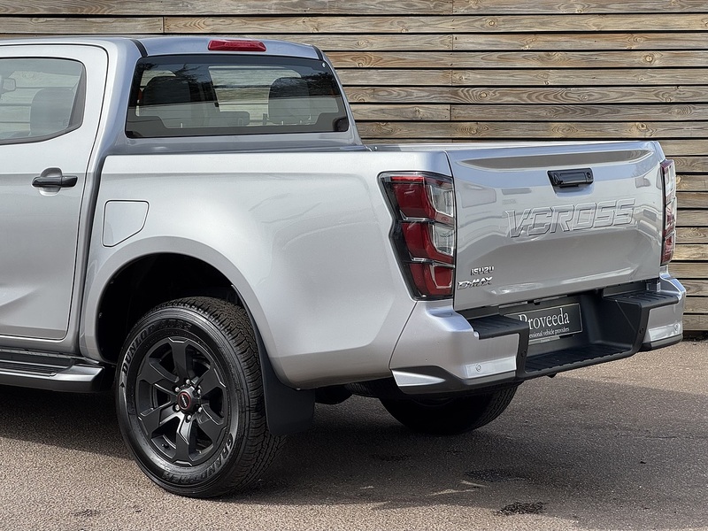 Isuzu D-Max V-Cross Dcb - N861