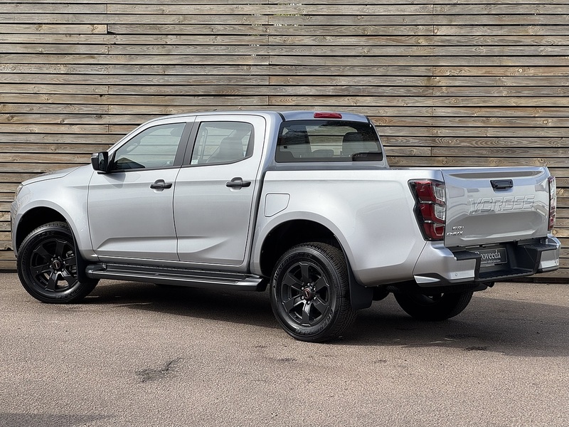 Isuzu D-Max V-Cross Dcb - N861