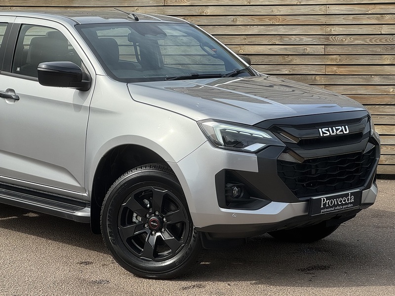 Isuzu D-Max V-Cross Dcb - N861