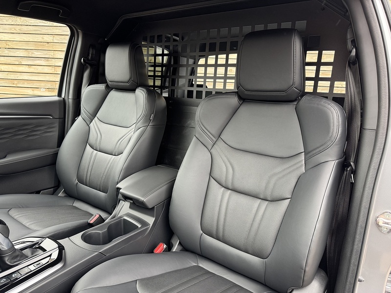 Isuzu D-Max 2026'76 DL40 D/C Commercial Auto | Brand new | 5yr warranty | 2.2 New model - N906