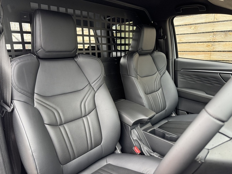 Isuzu D-Max 2026'76 DL40 D/C Commercial Auto | Brand new | 5yr warranty | 2.2 New model - N906