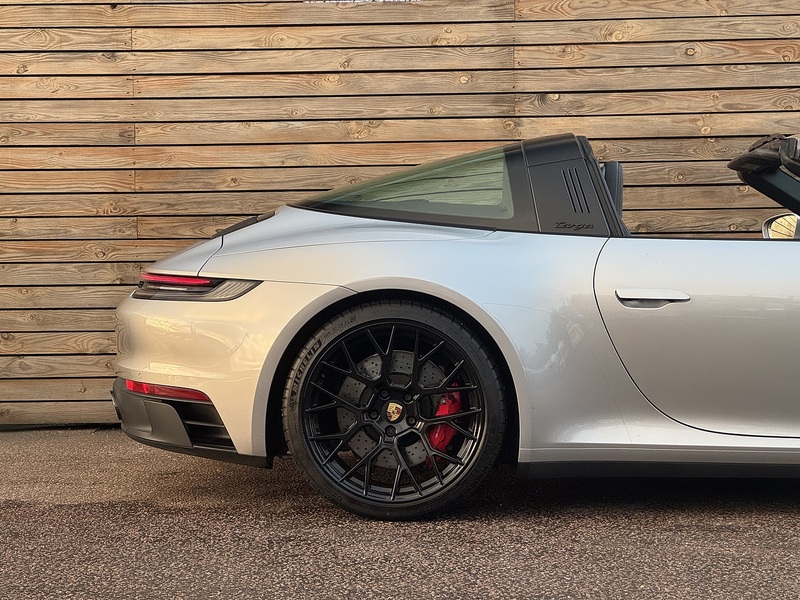 Porsche 911 2022'22 992 Targa GTS 4  | GTS Interior Pack | Bose - U8706