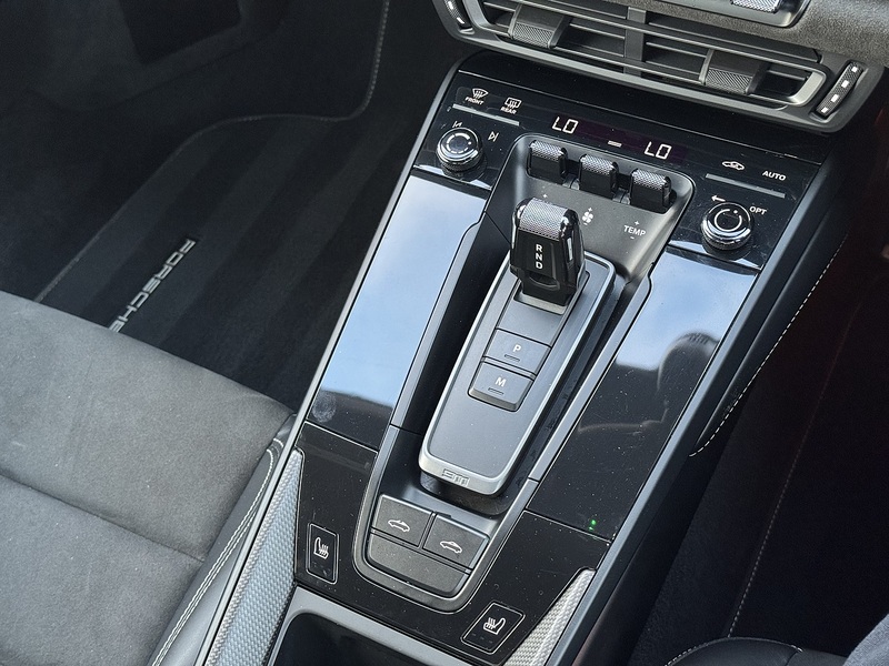 Porsche 911 2022'22 992 Targa GTS 4  | GTS Interior Pack | Bose - U8706