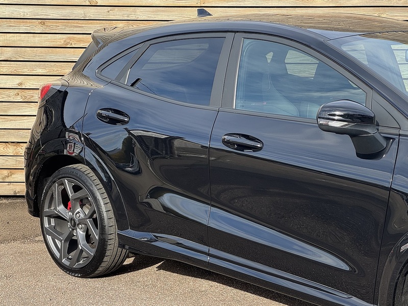 Ford Puma 2023'73 T EcoBoost MHEV ST | Heated Steering Wheel - U8760