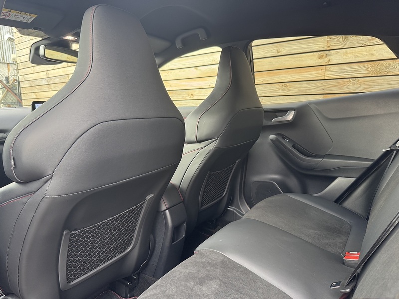 Ford Puma 2023'73 T EcoBoost MHEV ST | Heated Steering Wheel - U8760