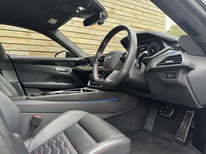 Audi RS e-tron GT 2022'72 Carbon Vorsprung | Satin PPF | Heated Steering Wheel | Carbon Trim - U8765