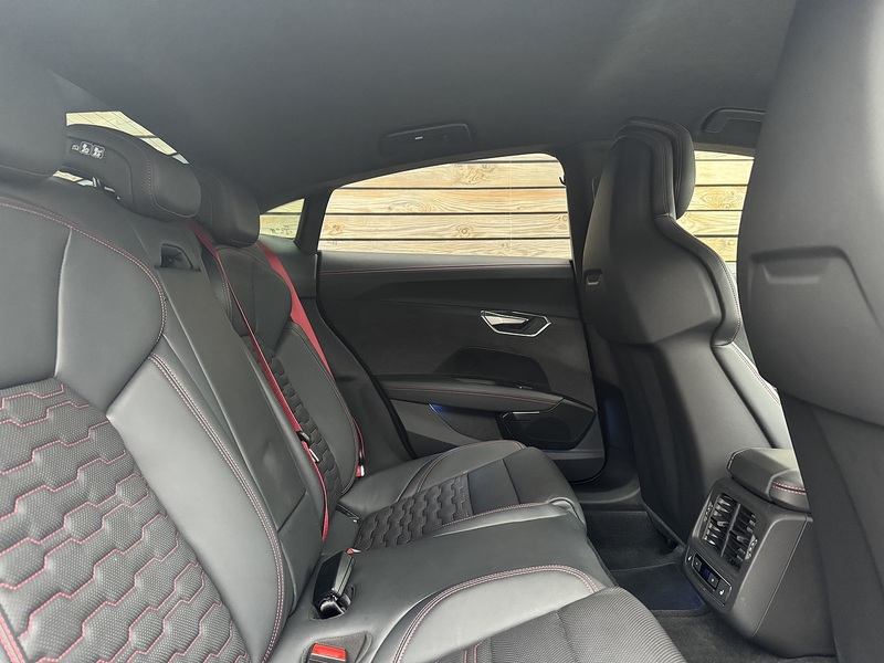 Audi RS e-tron GT 2022'72 Carbon Vorsprung | Satin PPF | Heated Steering Wheel | Carbon Trim - U8765