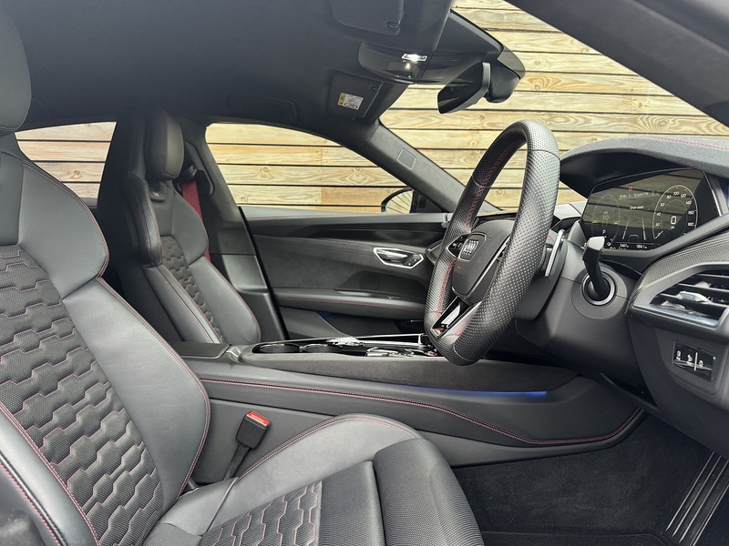 Audi RS e-tron GT 2022'72 Carbon Vorsprung | Satin PPF | Heated Steering Wheel | Carbon Trim - U8765