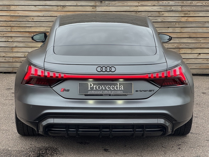 Audi RS e-tron GT 2022'72 Carbon Vorsprung | Satin PPF | Heated Steering Wheel | Carbon Trim - U8765