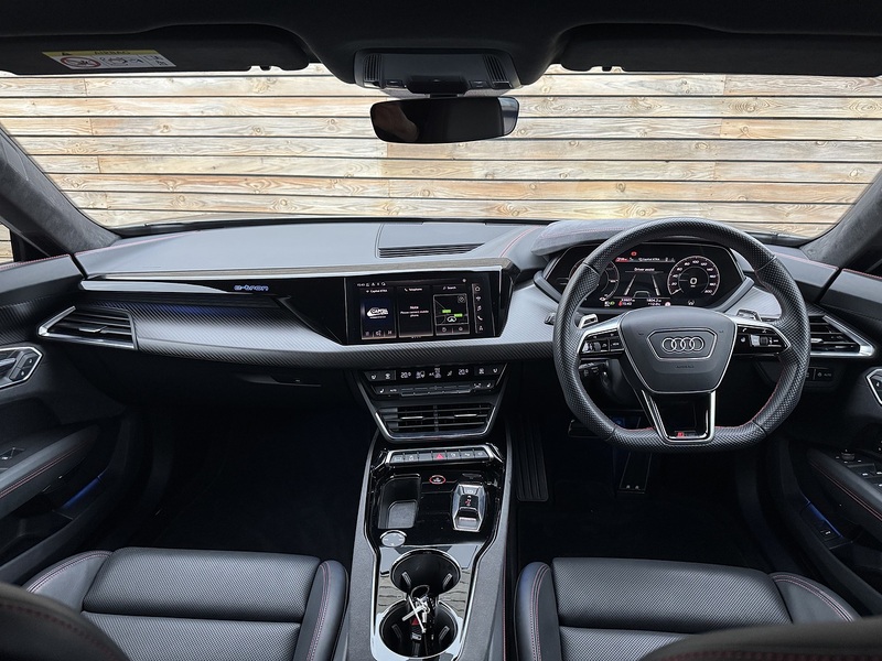 Audi RS e-tron GT 2022'72 Carbon Vorsprung | Satin PPF | Heated Steering Wheel | Carbon Trim - U8765