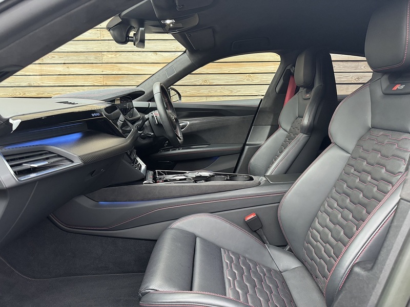 Audi RS e-tron GT 2022'72 Carbon Vorsprung | Satin PPF | Heated Steering Wheel | Carbon Trim - U8765