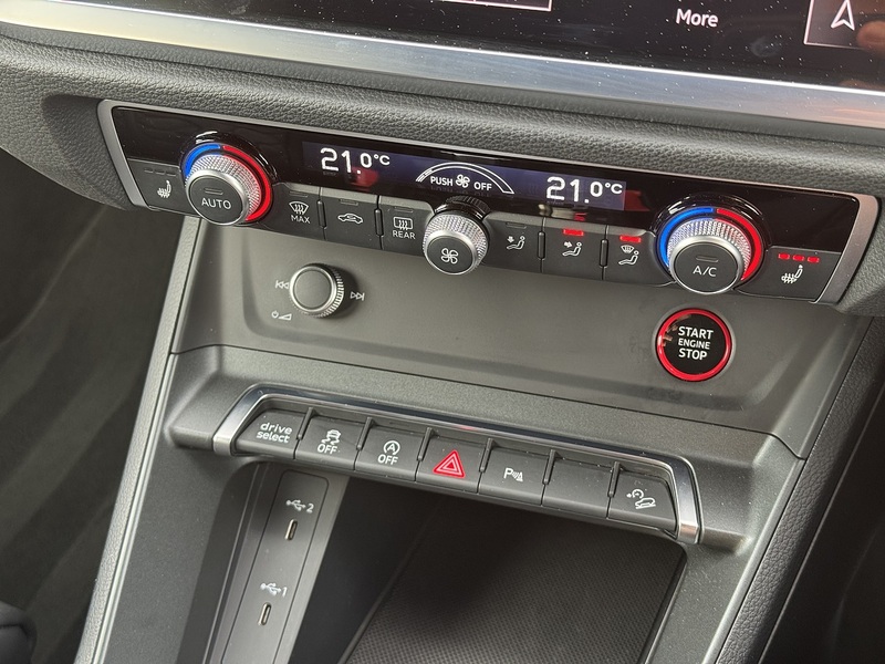 Audi RS Q3 2022'72 TFSI | Nardo Grey | Rev Cam - U8781