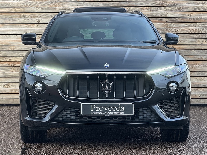 Maserati Levante 2022'22 V6 Modena | Heated Steering Wheel | Pan Roof - U8782
