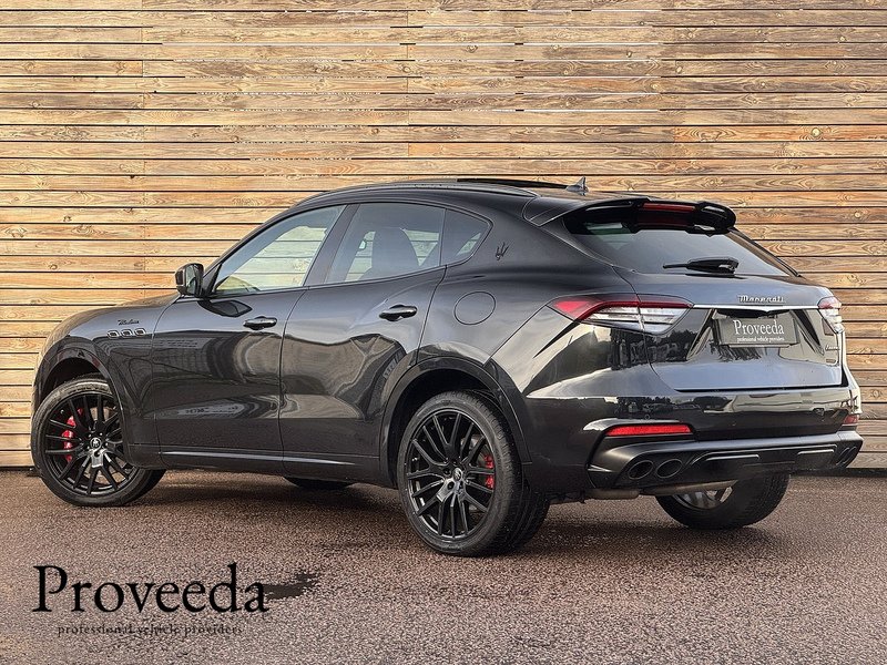 Maserati Levante 2022'22 V6 Modena | Heated Steering Wheel | Pan Roof - U8782