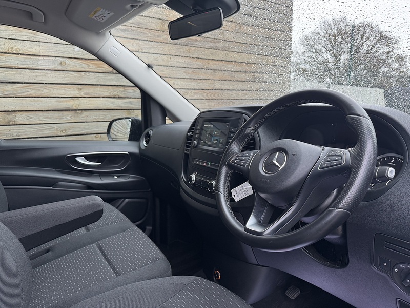 Mercedes-Benz Vito 2021'21 119Cdi Tourer Select | 9 Seater | Vat Q - U8789