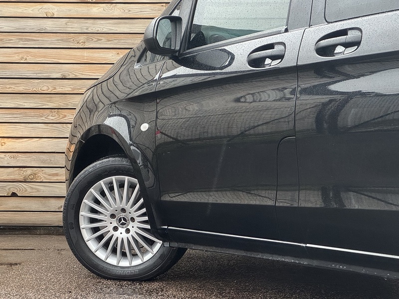 Mercedes-Benz Vito 2021'21 119Cdi Tourer Select | 9 Seater | Vat Q - U8789