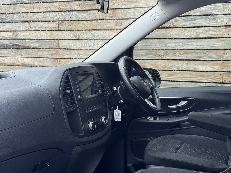 Mercedes-Benz Vito 2021'21 119Cdi Tourer Select | 9 Seater | Vat Q - U8789