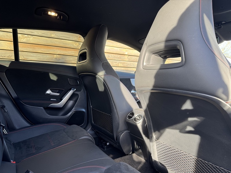 Mercedes-Benz CLA 2023'73 CLA180h MHEV AMG Line | Ambient Lighting | De-Chromed - U8804