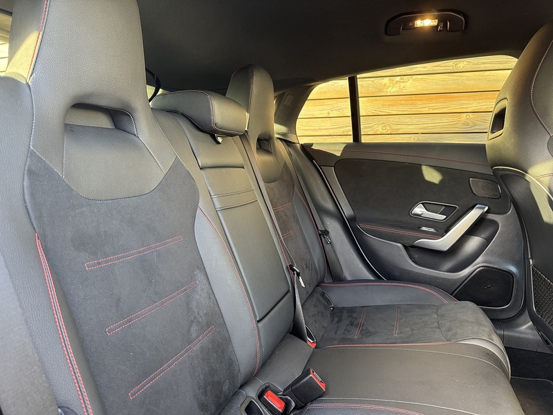 Mercedes-Benz CLA 2023'73 CLA180h MHEV AMG Line | Ambient Lighting | De-Chromed - U8804