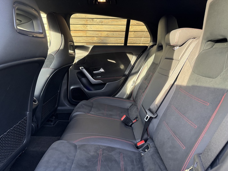 Mercedes-Benz CLA 2023'73 CLA180h MHEV AMG Line | Ambient Lighting | De-Chromed - U8804