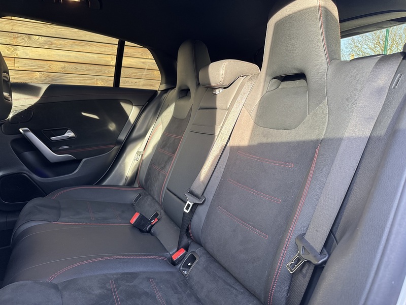 Mercedes-Benz CLA 2023'73 CLA180h MHEV AMG Line | Ambient Lighting | De-Chromed - U8804