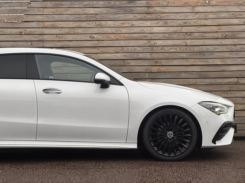 Mercedes-Benz CLA 2023'73 CLA180h MHEV AMG Line | Ambient Lighting | De-Chromed - U8804