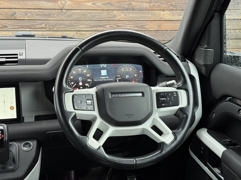 Land Rover Defender 110 2021'71 D250 MHEV S | Rear Seat Conversion - U8809