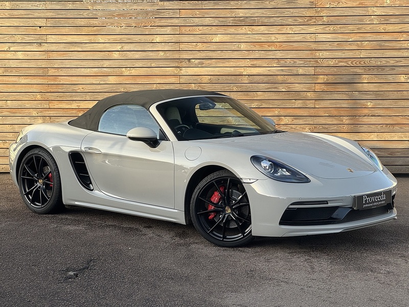 Porsche 718 Boxster 2018'68 T GTS | GTS Interior | Crayon Roll Hoops - U8812