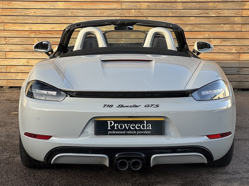 Porsche 718 Boxster 2018'68 T GTS | GTS Interior | Crayon Roll Hoops - U8812