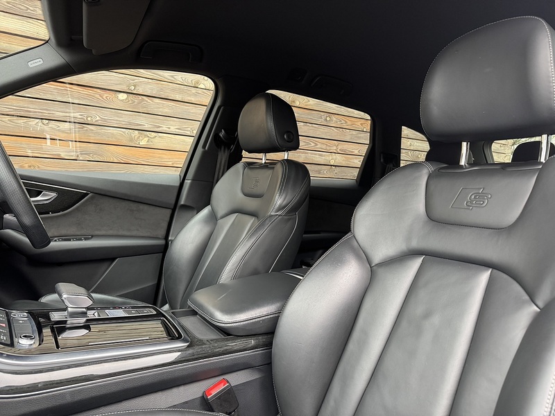 Audi Q7 2020'20 TFSI V6 Black Edition | Digital Cockpit | Black Styling - U8817