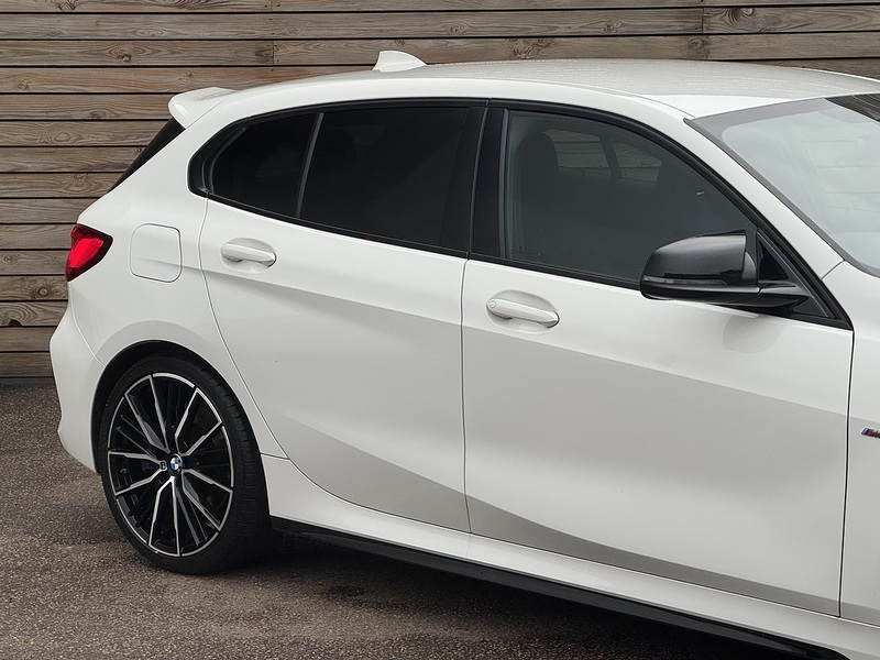 BMW 1 Series 2021'71 M135i | Harman/Kardon | Apple CarPlay - U8829