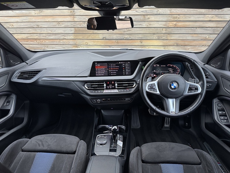 BMW 1 Series 2021'71 M135i | Harman/Kardon | Apple CarPlay - U8829
