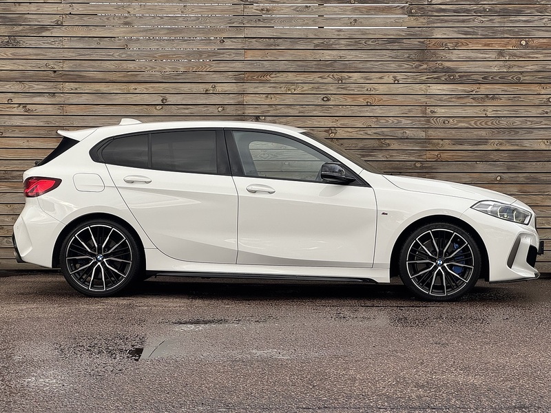 BMW 1 Series 2021'71 M135i | Harman/Kardon | Apple CarPlay - U8829