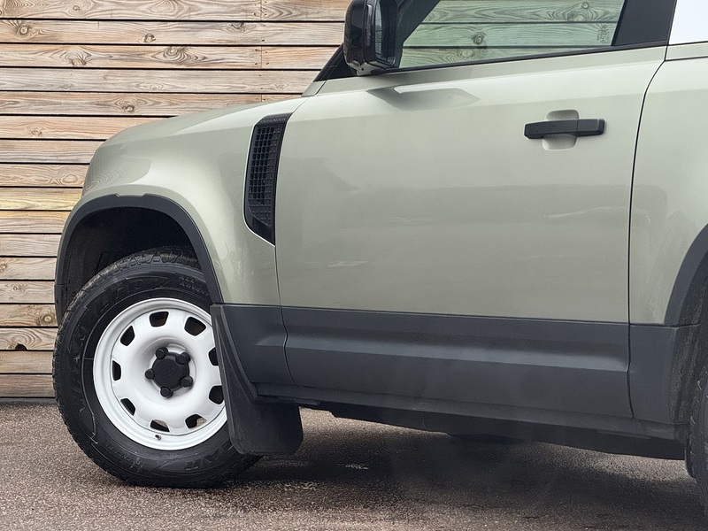 Land Rover Defender 90 2021'21 D200 MHEV | 360 Camera | Centre Jump Seat - U8841